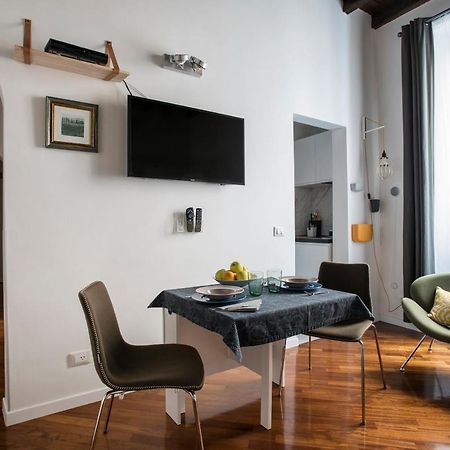 Apartment Near Trevi Fountain Rom Eksteriør billede