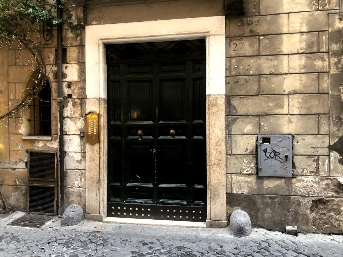 Apartment Near Trevi Fountain Rom Eksteriør billede
